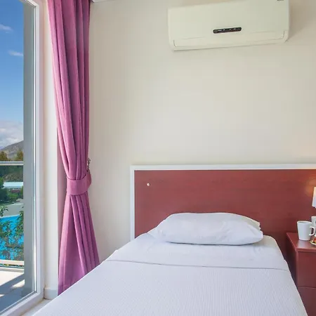 Apartment Orka Royal Hills D3 *